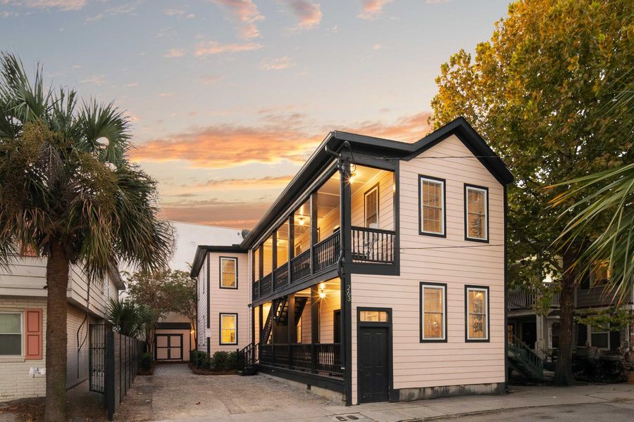 Welcome to your downtown Charleston rental. There are 6 Bedrooms and 4 Baths! 