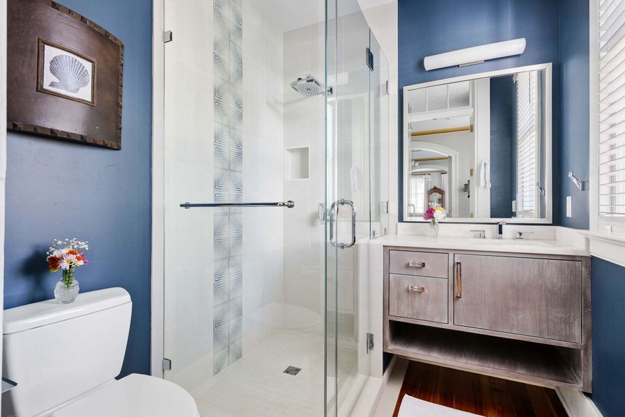 Bathroom 1: Walk-in Shower 