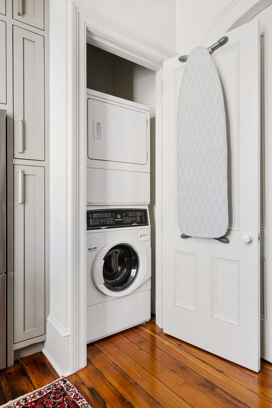 Washer + Dryer 