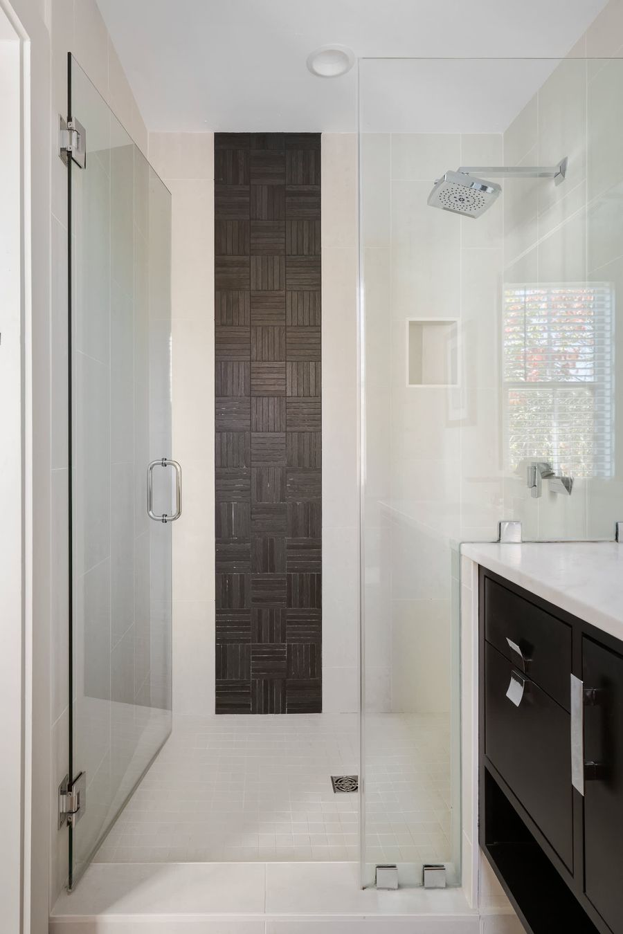 Bathroom 1: Walk-in Shower 