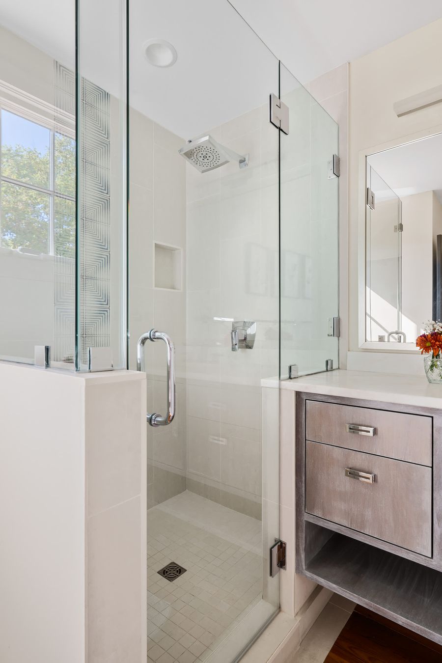Bathroom 2: Walk-in Shower 