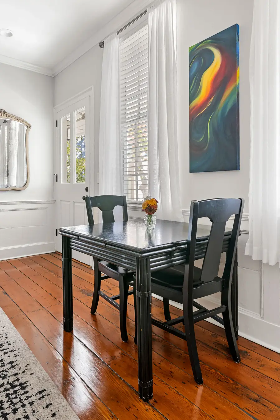 Seating for dining