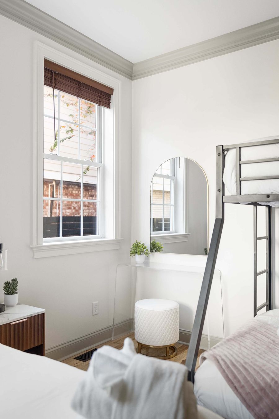 Bedroom 5: Twin Bed + Twin Bed + Full Bed (Bunk)