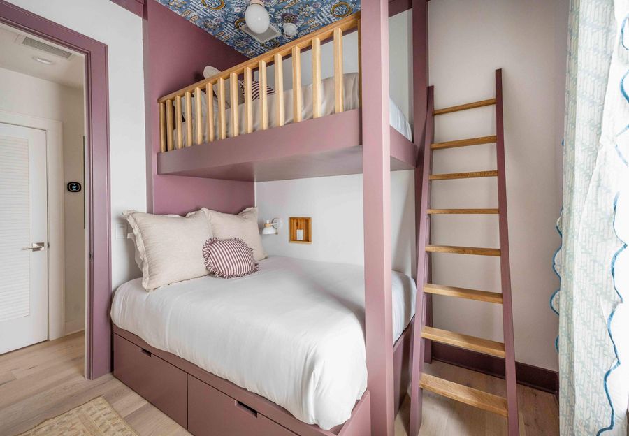 Bedroom #5: Full Bed + Twin Bed + TV