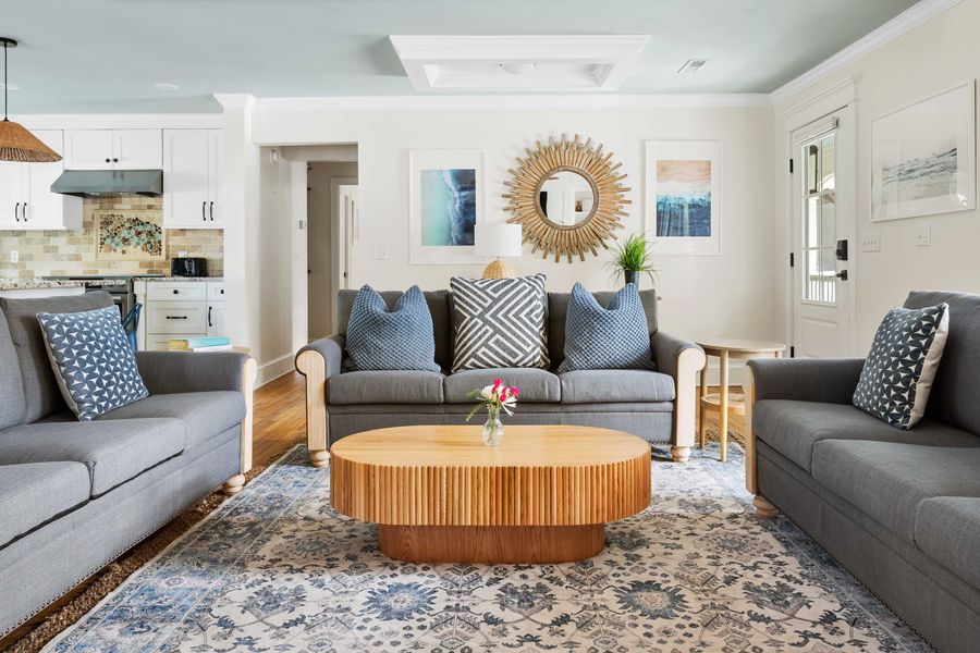 Spacious living room with plenty of seating for your group 