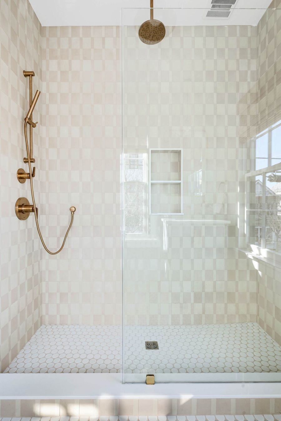 Bathroom 1: Walk-in Shower 