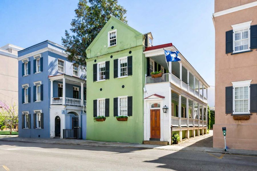 Welcome to Charleston, SC! This is a perfectly located 6 Bedroom/4 Bathroom
