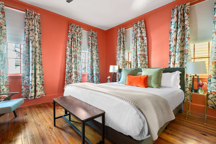 Bedroom 1: King Bed 