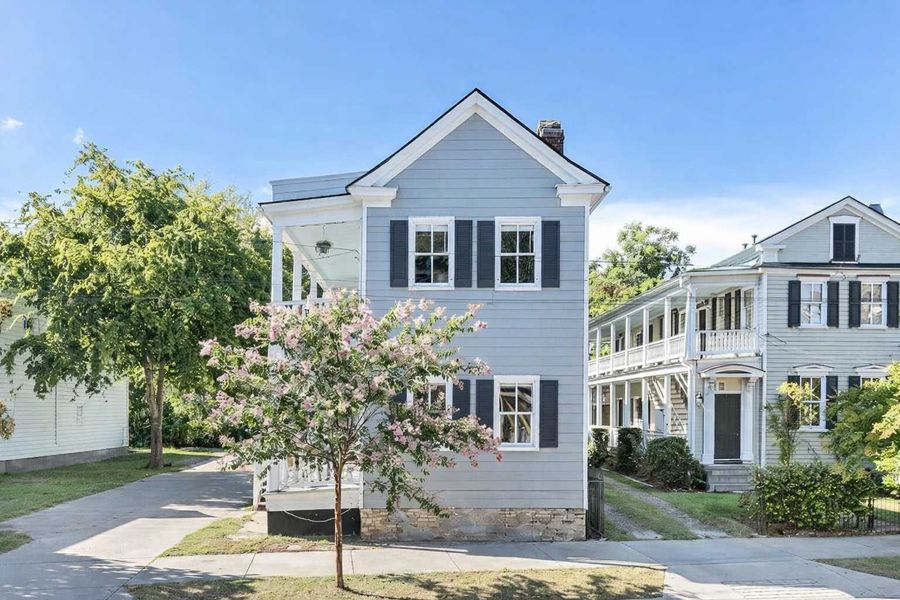 Exterior of the Charleston Home. Parking for your entire group!