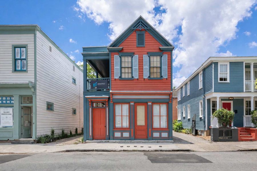 Welcome to your Downtown Charleston rental!