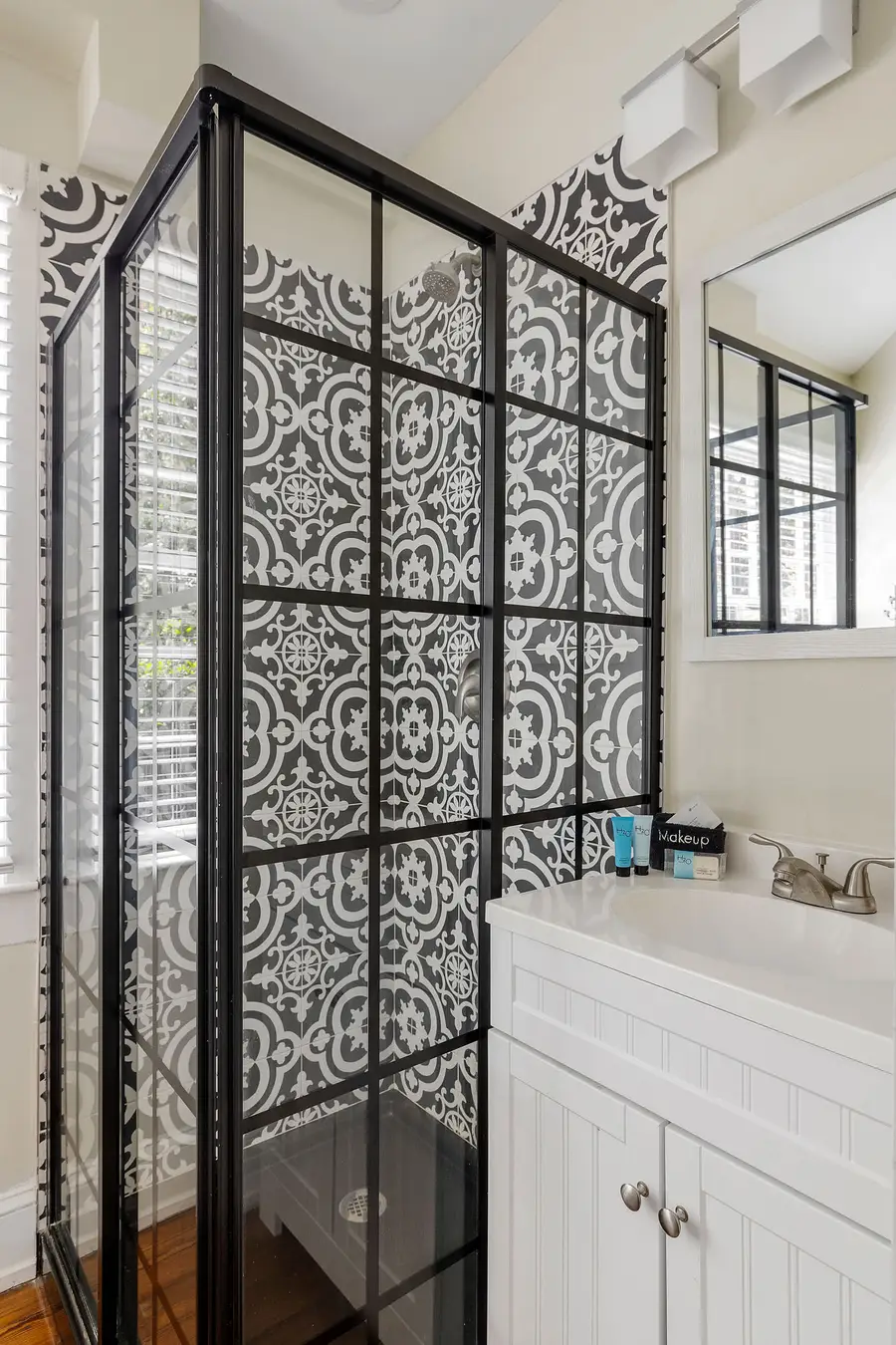 Bathroom 2: Walk-in Shower 