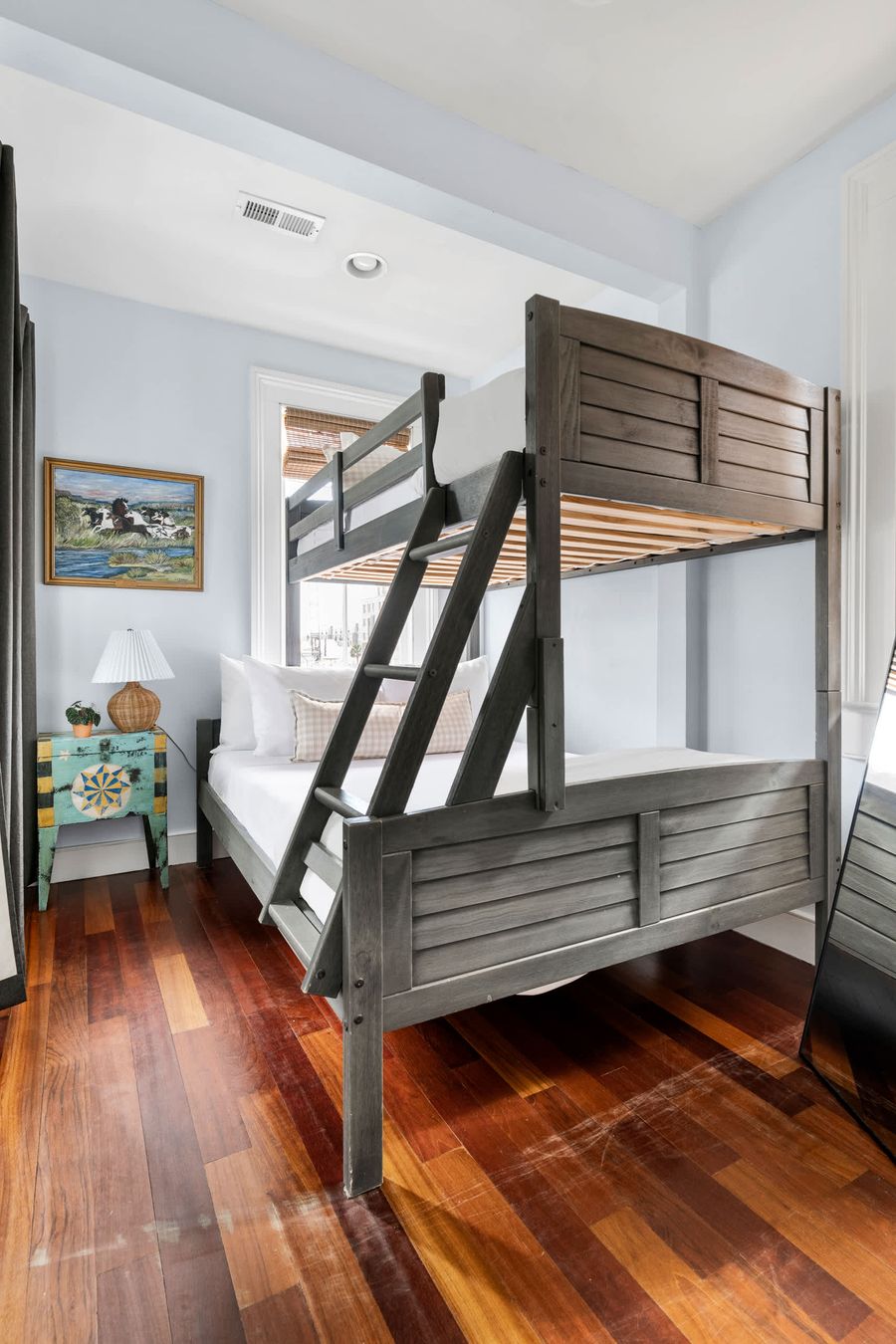 Bedroom 4: Full Bed + Twin Bed 