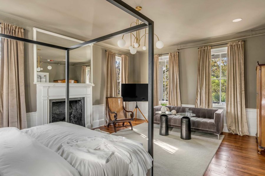 Bedroom 1: King bed