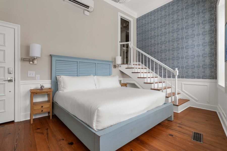 Welcome to your downtown Charleston rental! Explore all things downtown by foot!