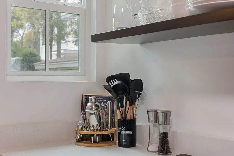 Fully stocked kitchen with all of the essentials!
