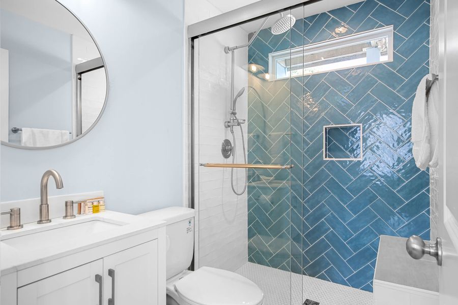 Bathroom 1: Walk-in shower