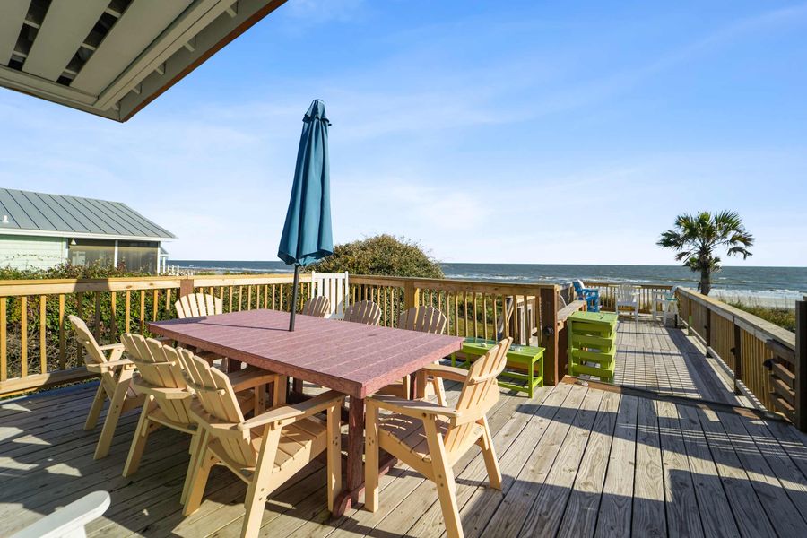 Outdoor dining area