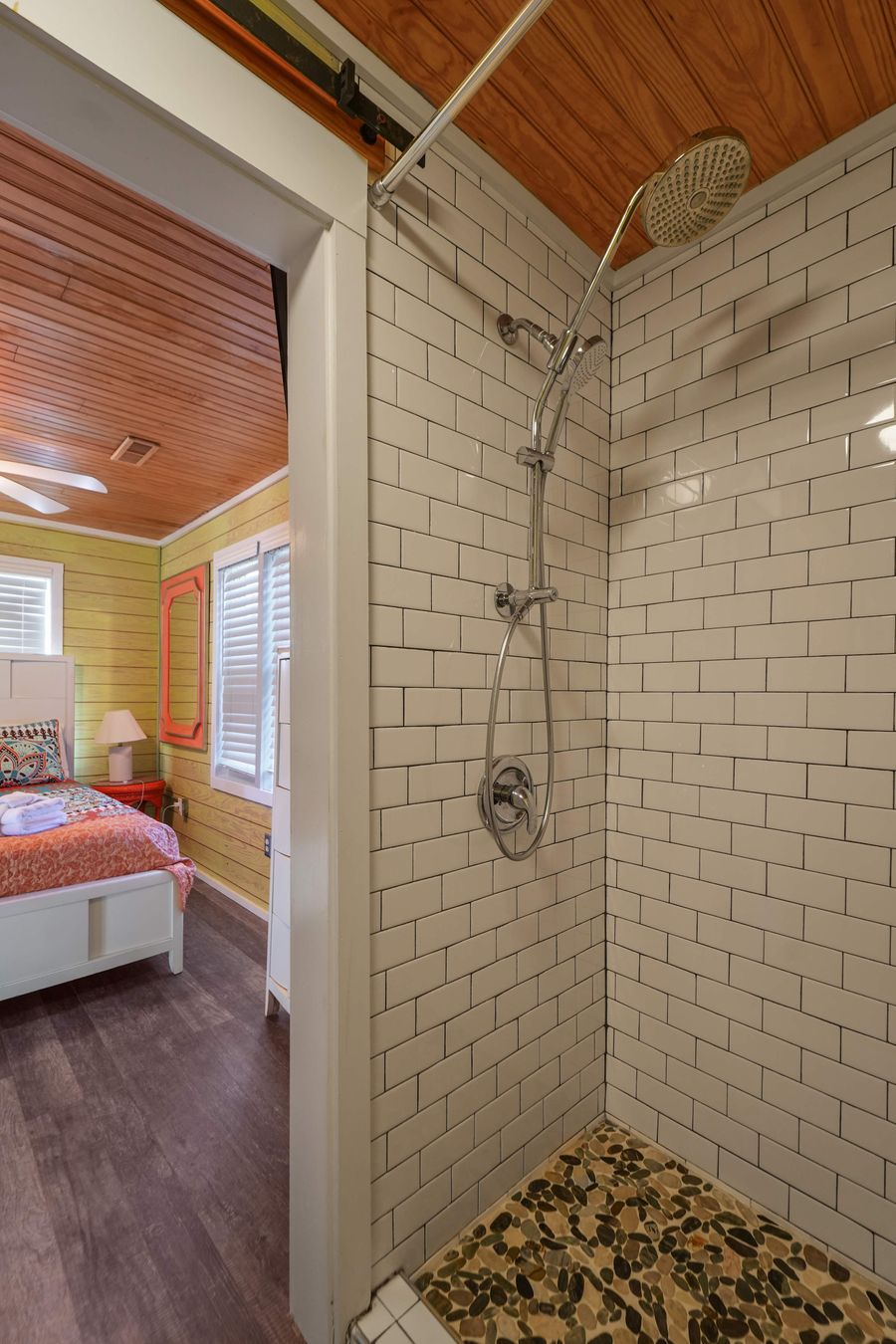 Bathroom 3: Walk-in shower