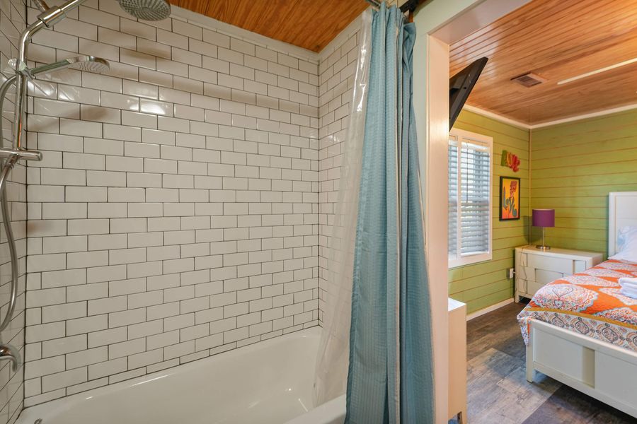 Bathroom 2: Walk-in shower