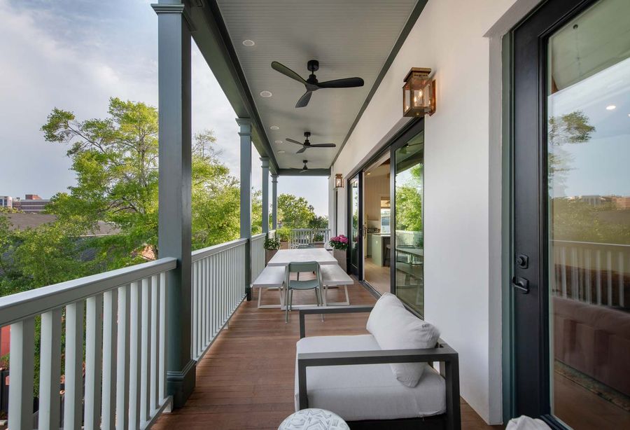 Spacious balcony with plenty of seating
