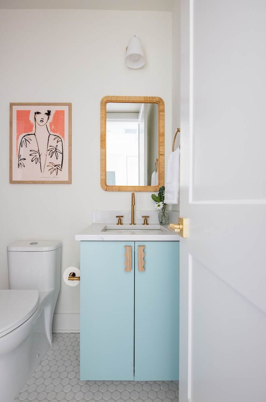 Bathroom 1: Walk-in shower