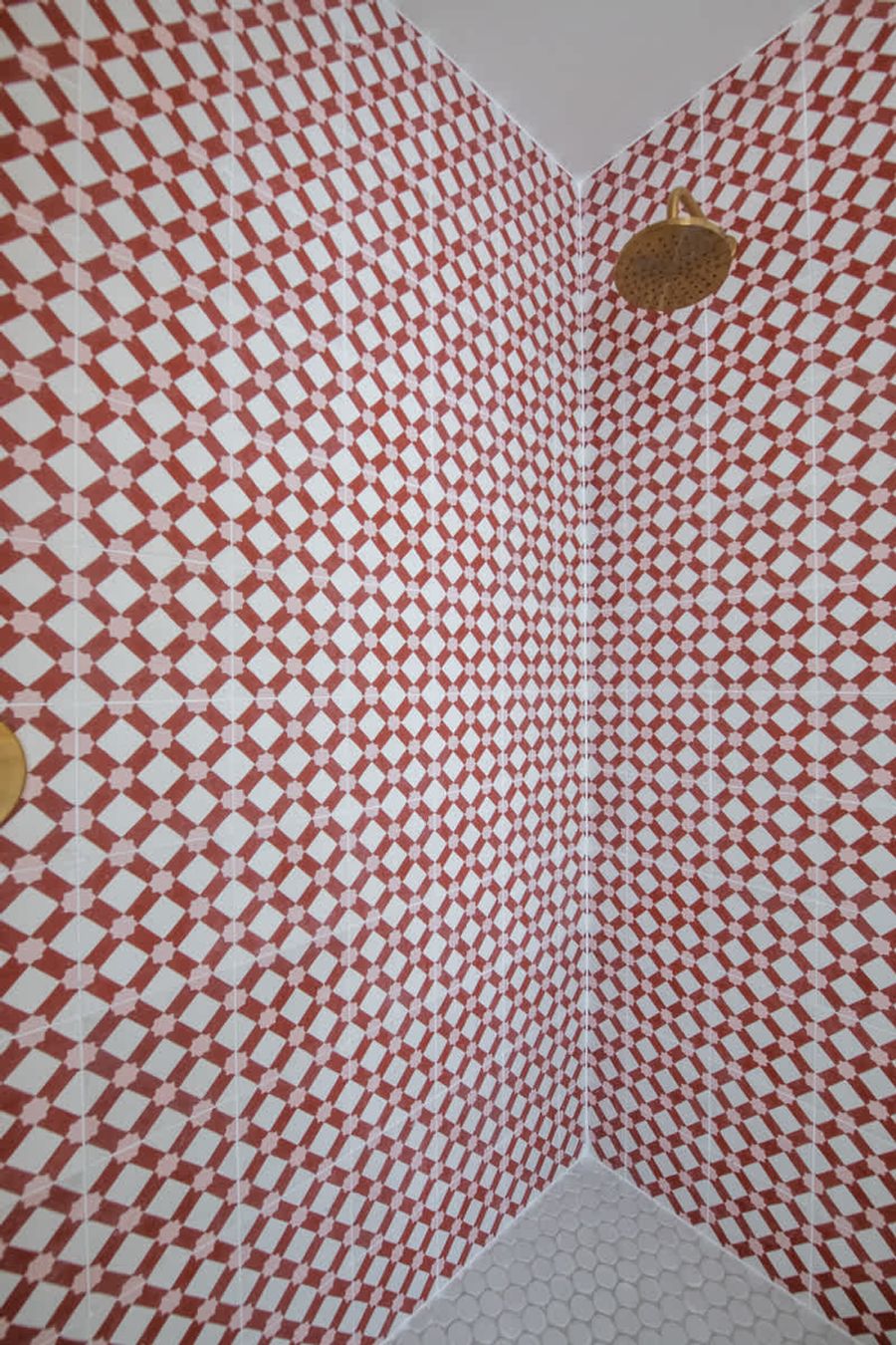 Bathroom 1: Walk-in shower