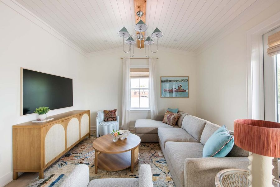 Living room 2