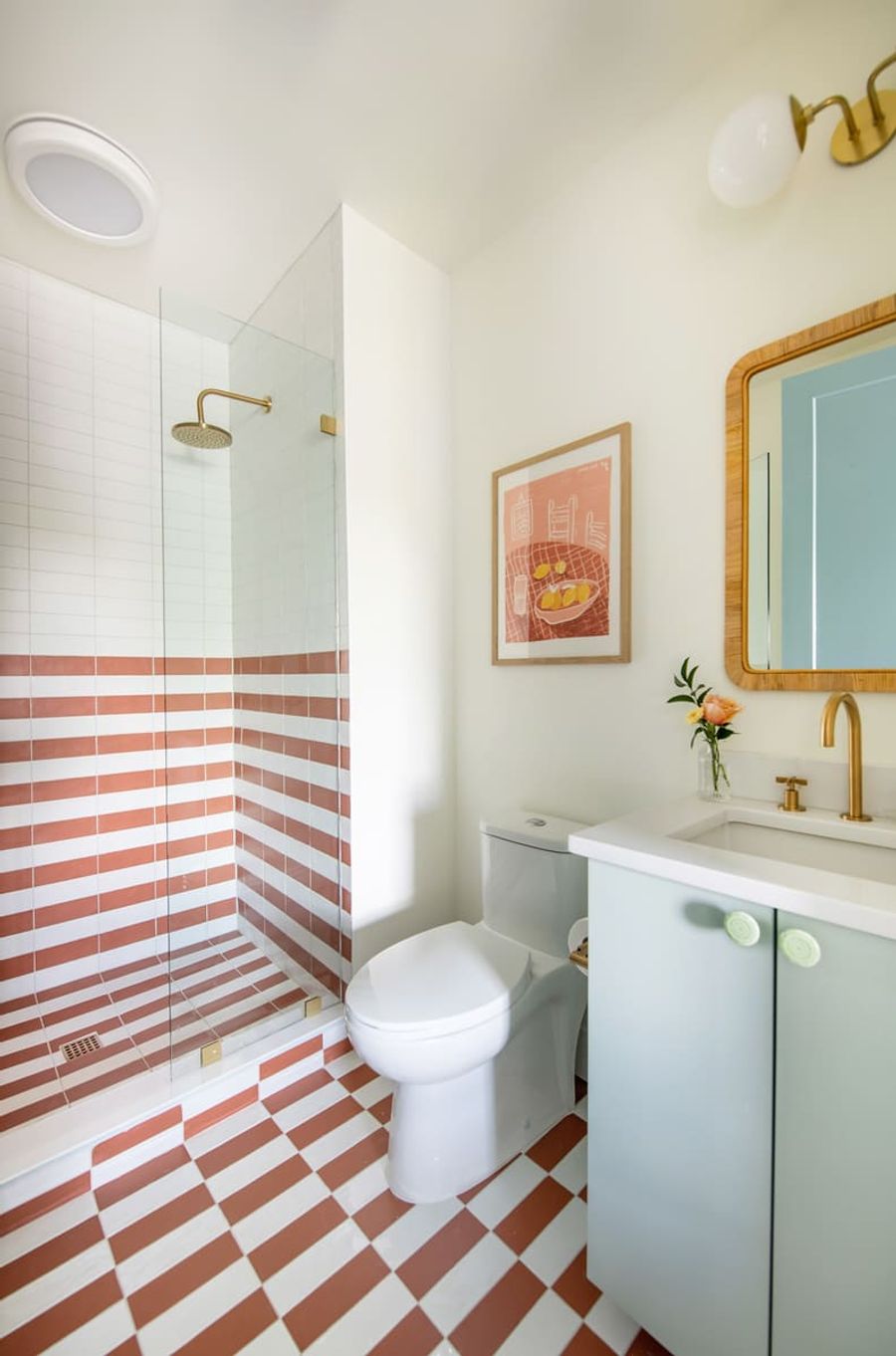 Bathroom 6: Walk-in shower