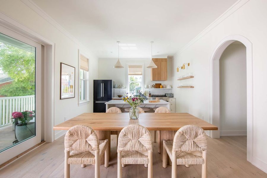 Dining area 3