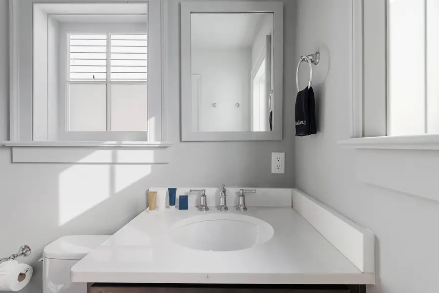 Bathroom 2: Walk-in shower