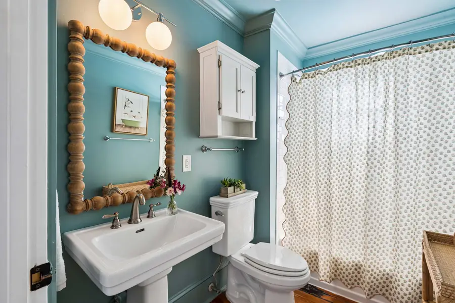 Bathroom #1: Includes a shower and tub combination to make daily routines simple and stress-free.