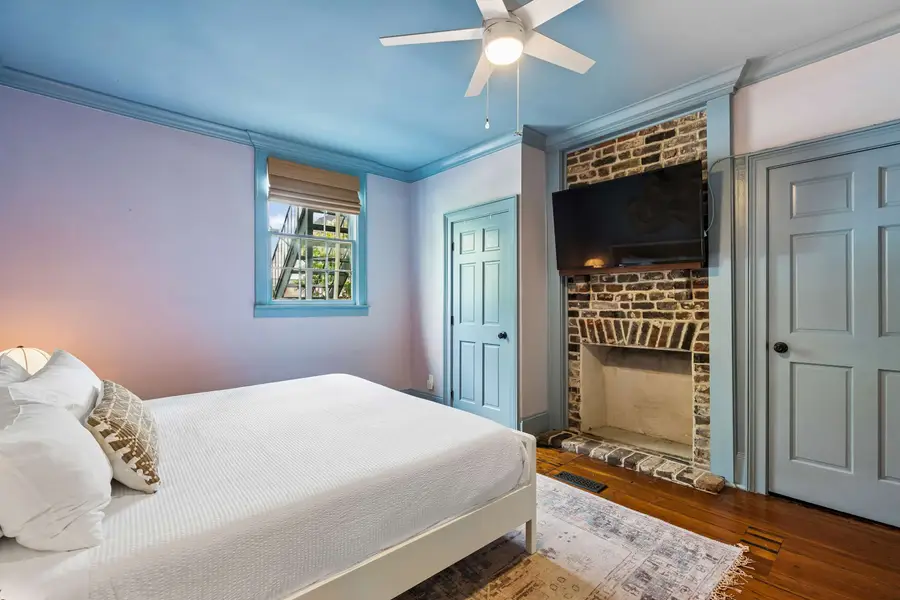Bedroom #2: Features a cozy king bed and TV, offering a comfortable space to relax and recharge.
