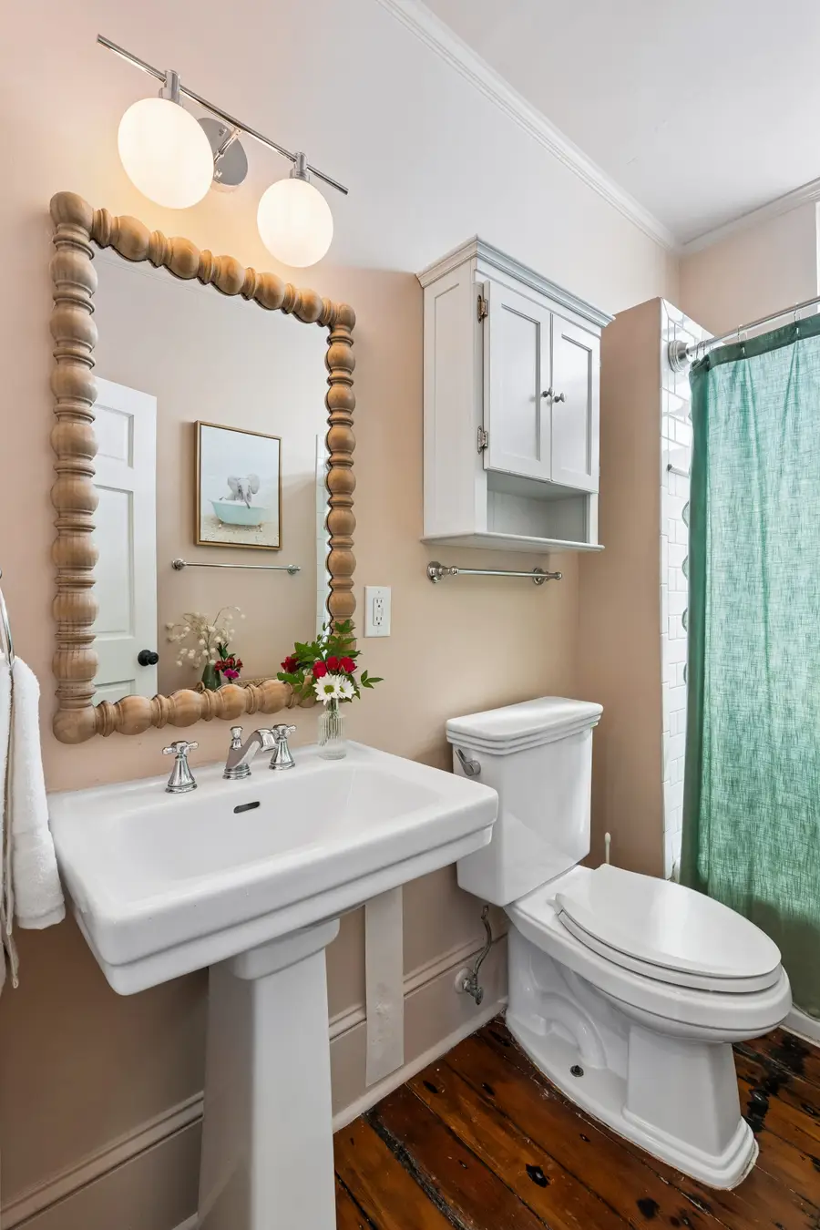 Bathroom #1: Complete with a versatile shower and tub combination for every guest's preference.