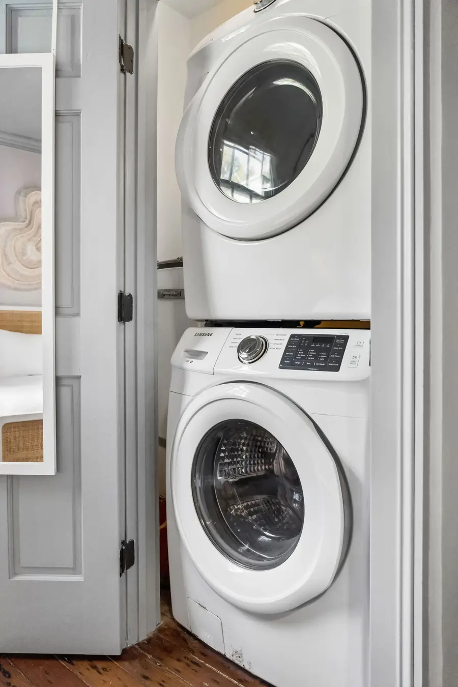 Keep your wardrobe fresh throughout your trip with the convenience of a full-size washer and dryer.