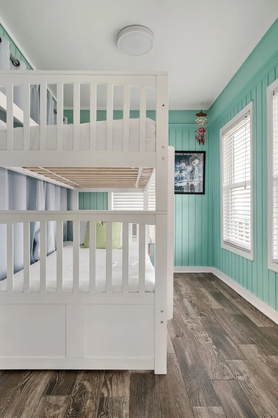 Bedroom #3: Has a cozy twin bunk bed, perfect for kids, friends, or additional guests.