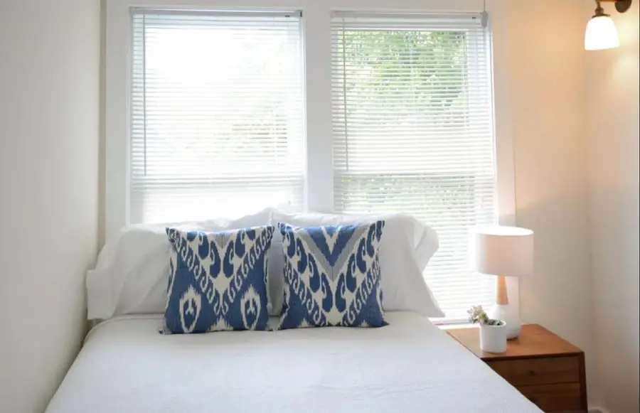 Bedroom 2: Double bed