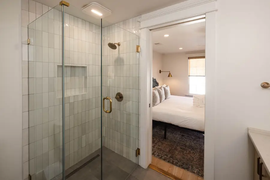 Bathroom 1: Walk-in Shower 