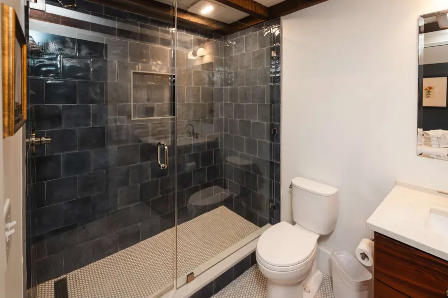 Bathroom 3: Walk-in Shower 