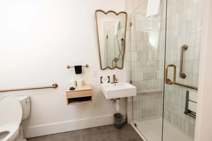 Bathroom 1: Walk-in Shower