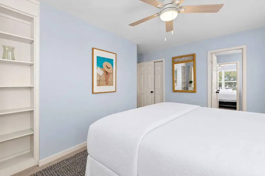 Bedroom 3: Queen Bed + TV