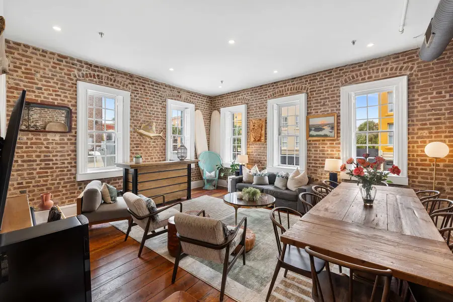 Spacious living room for your group to relax in!