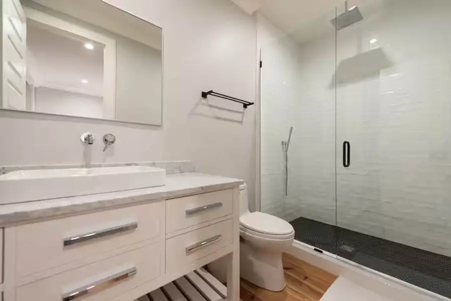 Bathroom 2: Walk-in shower
