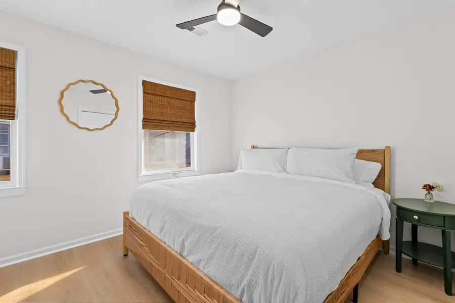 Bedroom 2: King Bed 
