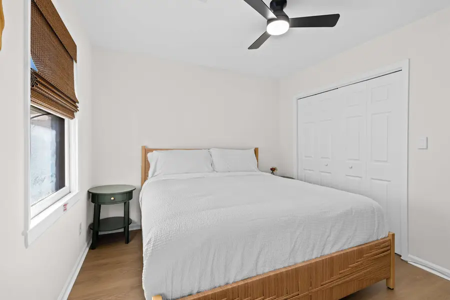 Bedroom 2: King Bed 