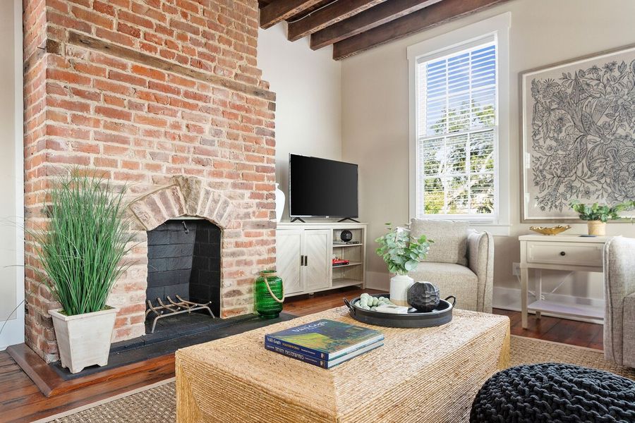 Living room #1: Plenty of seating space